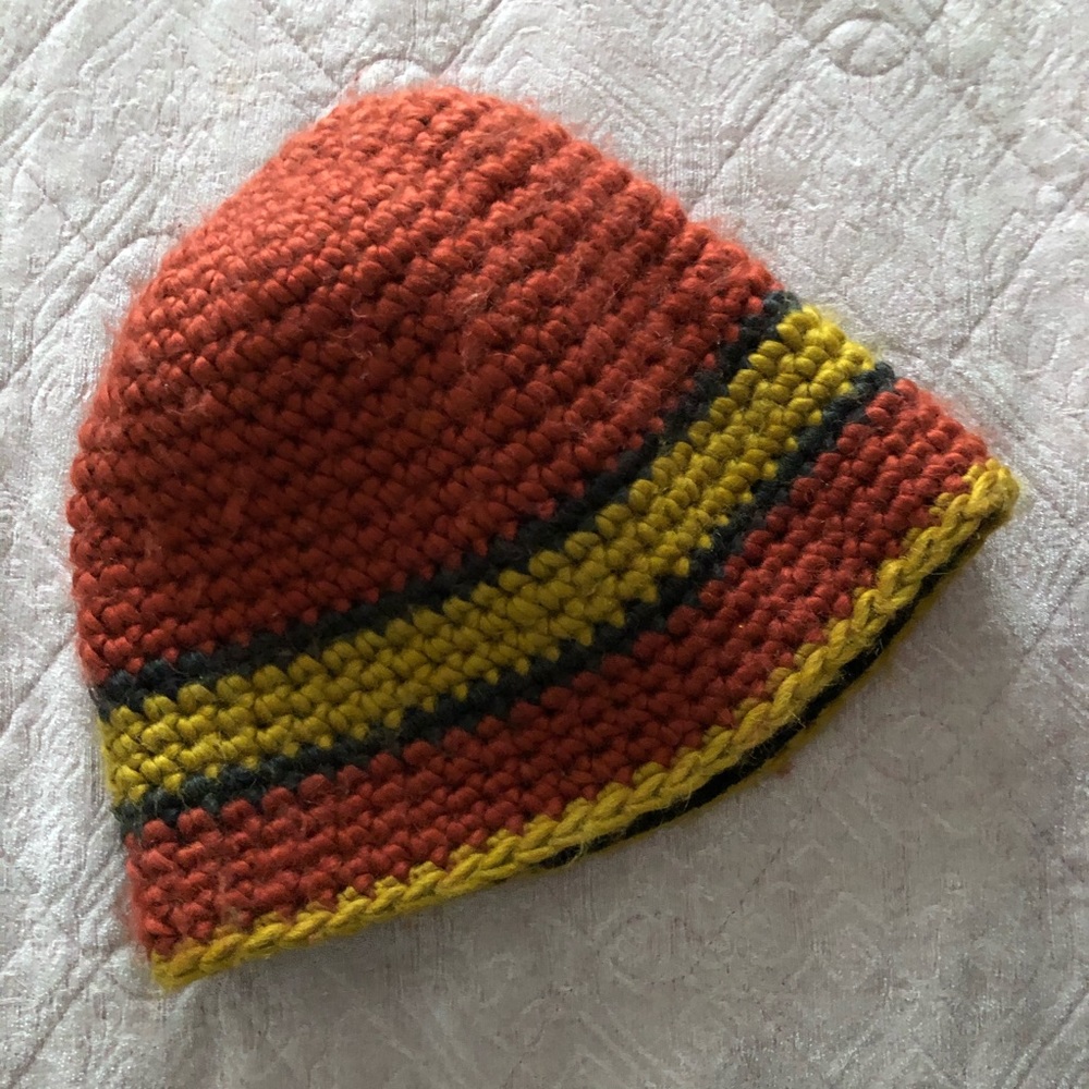 Hat - Picture 1 of 4